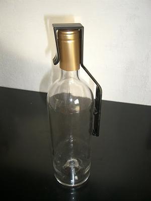Kutistekapselipuristin viinipulloille