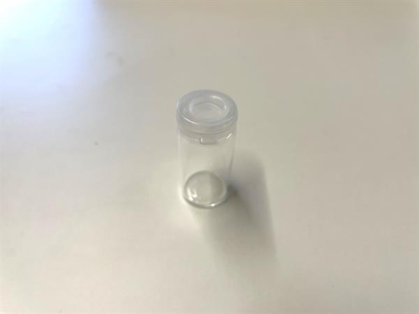 Lille glasbeholder med tætsluttende snaplåg, 5 ml, 5 stk